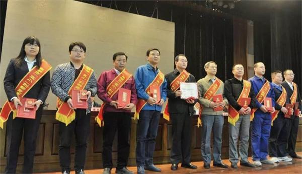 尊龙抖圈 - 为du而生